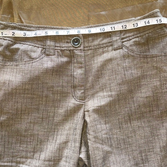 89th & Madison Brown Stretch Linen Textured Front Capri Pants Button Accent Hems - Picture 4 of 9